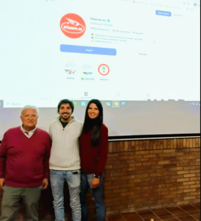 Imagen Los vecinos de Peraltilla conocen de primera mano la empresa FITstore de...
